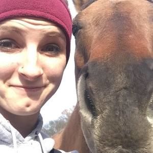 Meet your Posher, Kalyn